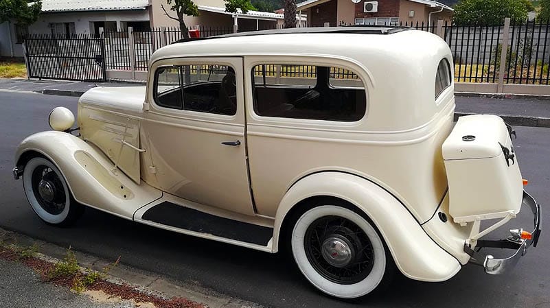 Vintage 1934 Chev Standard Christiaan